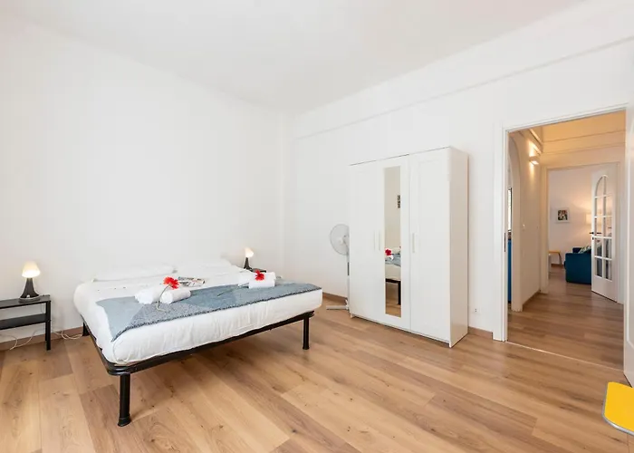 Flat In - Happy Apartment *