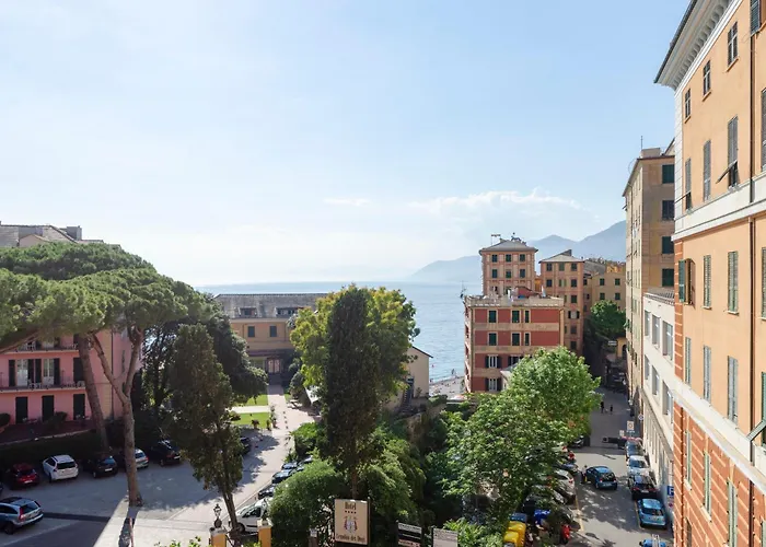 Flat In - Happy * Camogli