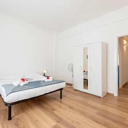 Flat In - Happy Apartment *